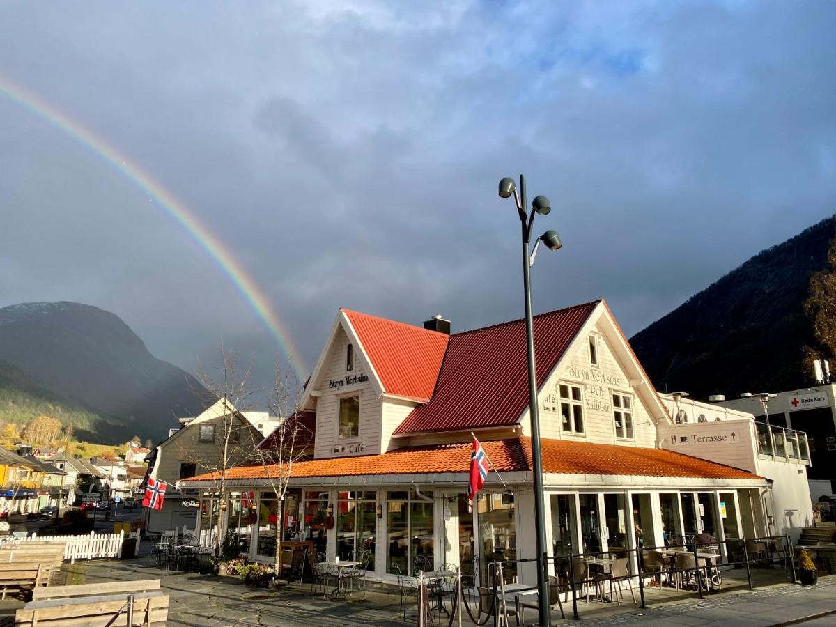 Stryn Kaffebar & Vertshus Exteriér fotografie